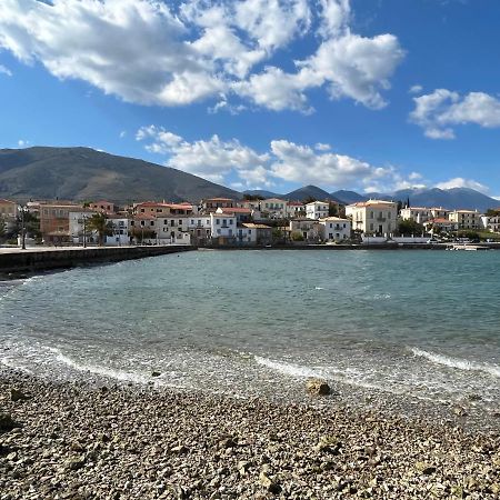 Galaxidi Sea View Apartment , Галаксиди Экстерьер фото